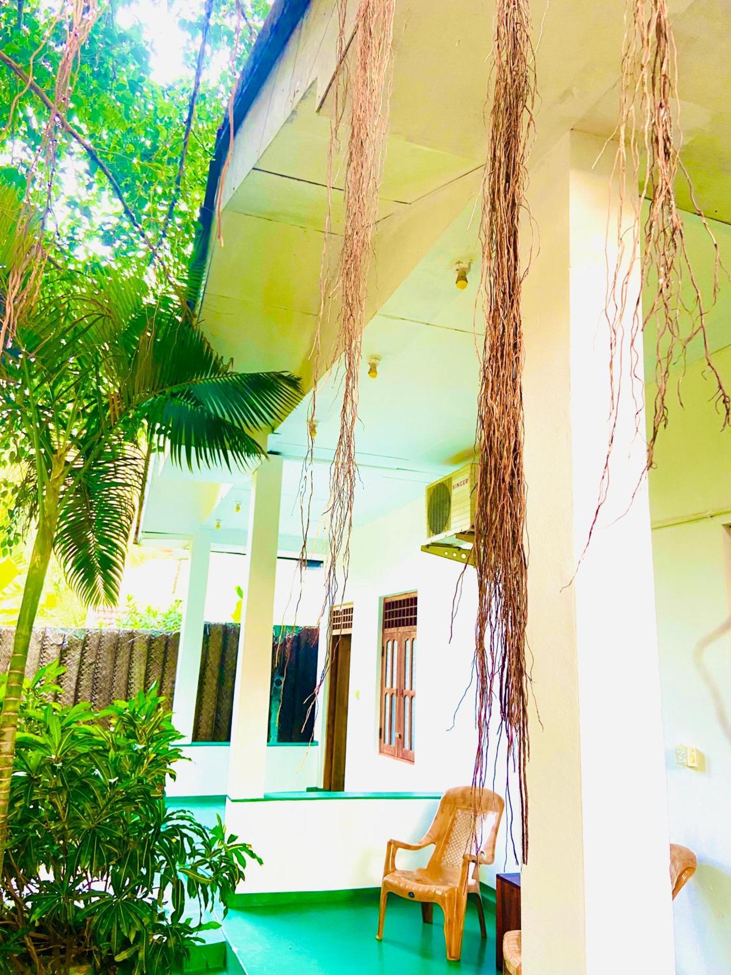 Marina Way Hotel Arugam Bay Exterior photo